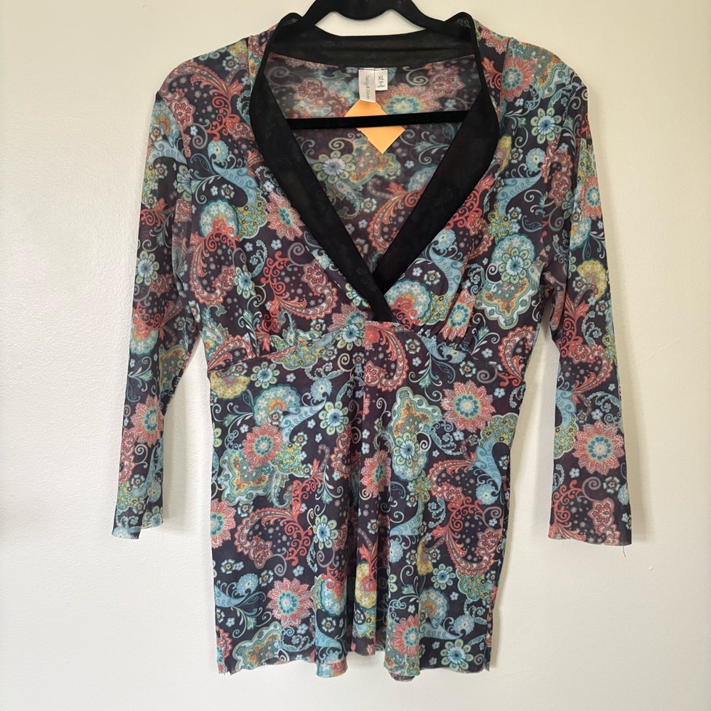 Daisy & Clover Floral V-Neck Blouse Size XL